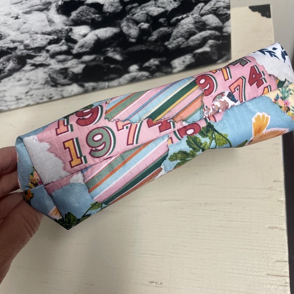 LeSportsac 1974 toiletry bag - Picture 5 of 5